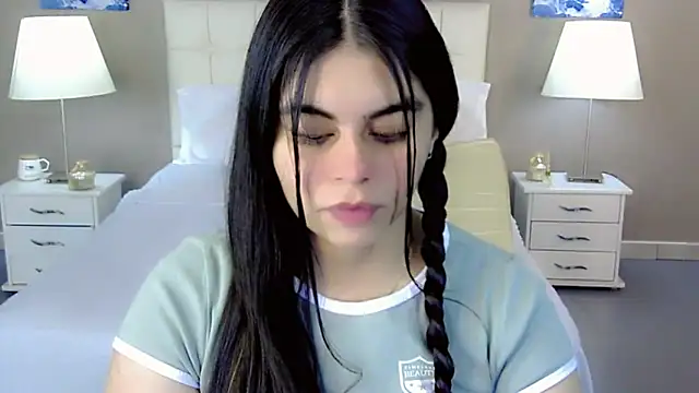 maddissonivanova online show from 09-10-25, 07:25