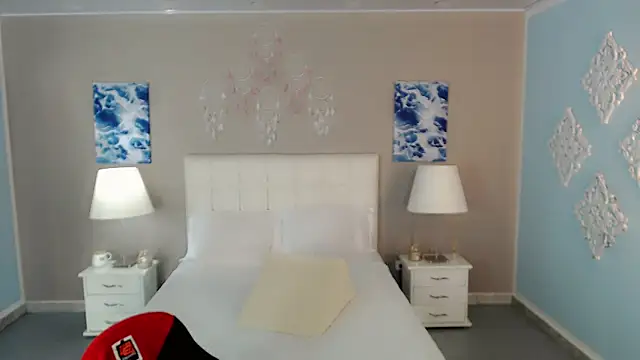 maddissonivanova online show from 10-12-25, 07:13