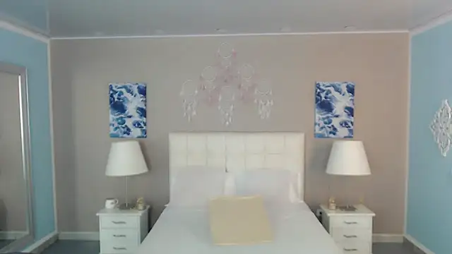 maddissonivanova online show from 10-17-25, 07:27