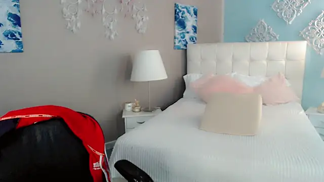 maddissonivanova online show from 01-15-26, 07:06