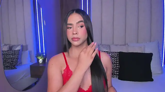 LucySalvatore  online show from 01-18-26, 09:40