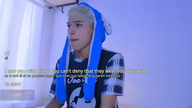 Snapshot of taichi_bluy chatting on 09-16-25, 08:32 taichi bluy online show from 09-16-25, 08:32