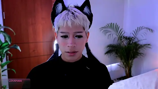 Snapshot of taichi_bluy chatting on 10-07-25, 09:34 taichi bluy online show from 10-07-25, 09:34