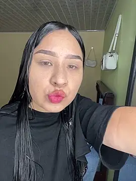 BELLAALEJA online show from 04-05-26, 04:26