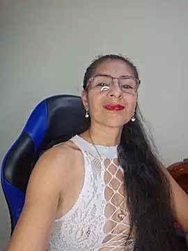 Snapshot of Natasha_50 chatting on 12-15-25, 10:14 Natasha 50 online show from 12-15-25, 10:14