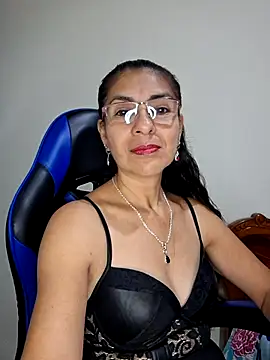 Natasha 50 online show from 01-13-26, 03:01