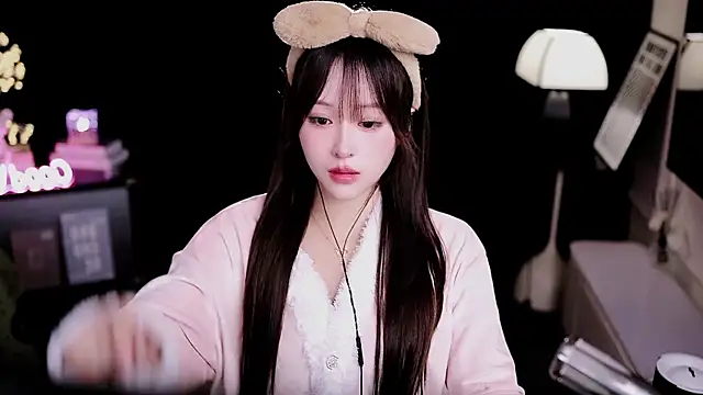 coward by online show from 02-21-26, 07:09