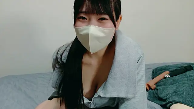 Snapshot of Hina-ooo chatting on 03-21-26, 02:09 Hina-ooo online show from 03-21-26, 02:09