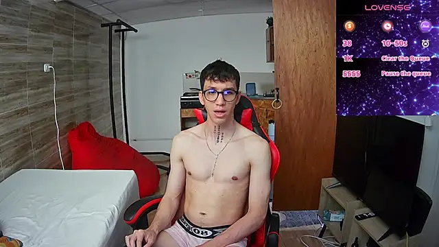 angelicious  online show from 10-29-25, 12:29