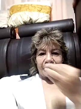 OliviaMorris1 online show from 05-04-26, 11:39