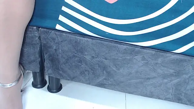 connie sweet7 online show from 04-11-26, 06:45