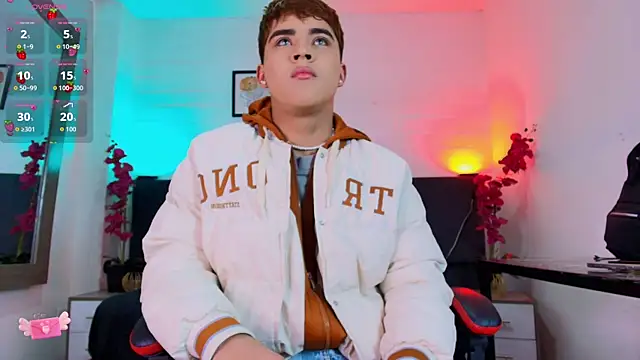 Lucass love online show from 04-26-26, 02:04