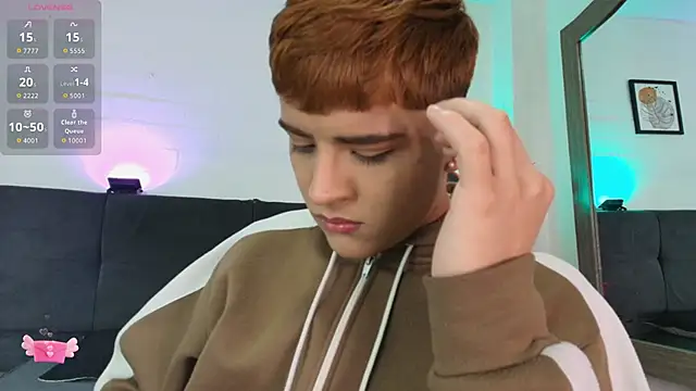 Lucass love online show from 06-12-26, 01:21