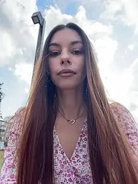 Amelie Crosby online show from 07-19-26, 01:59