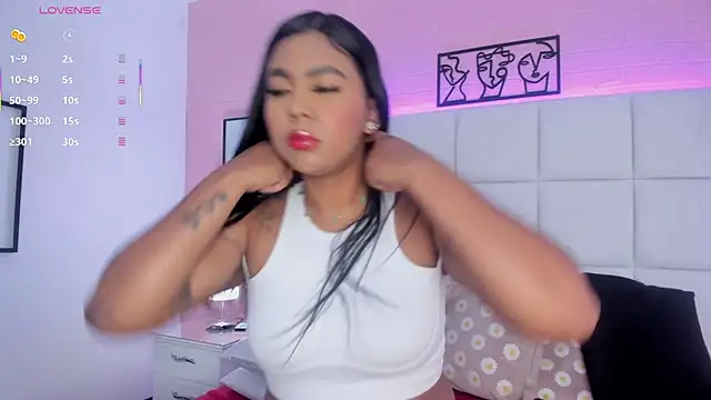 Meloddy Parkerr  online show from 04-15-26, 03:46