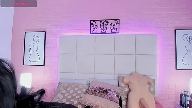 Meloddy Parkerr  online show from 04-23-26, 12:29