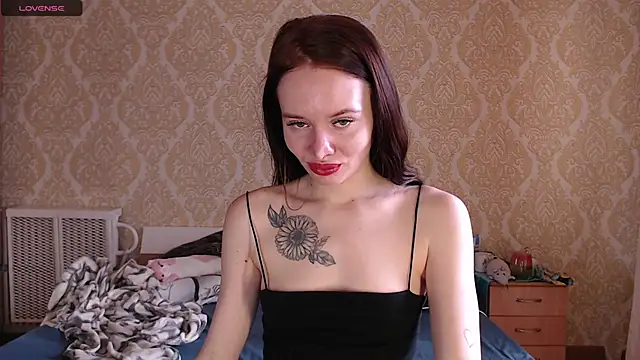 Kitkaat00 online show from 09-19-25, 01:01