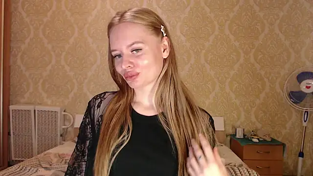 Kitkaat00 online show from 04-27-26, 07:01