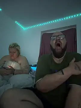 mrandmrsdarkside online show from 04-13-26, 08:58