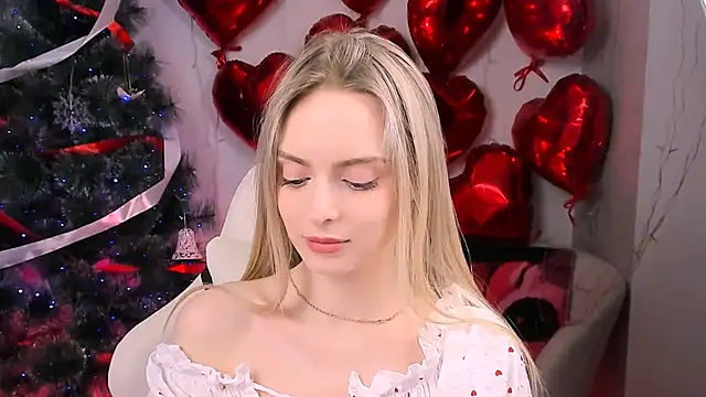 JuliaBrewwer online show from 02-13-26, 04:14