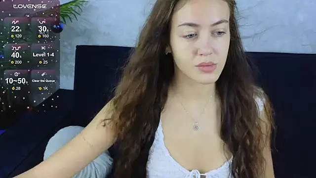 SaraMoren0 online show from 12-19-25, 08:21