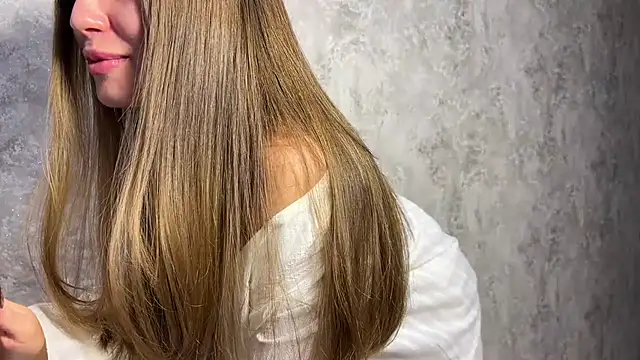 LushMira online show from 10-26-25, 02:39