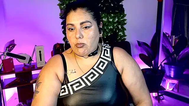 AndreaKinky online show from 06-11-26, 12:32