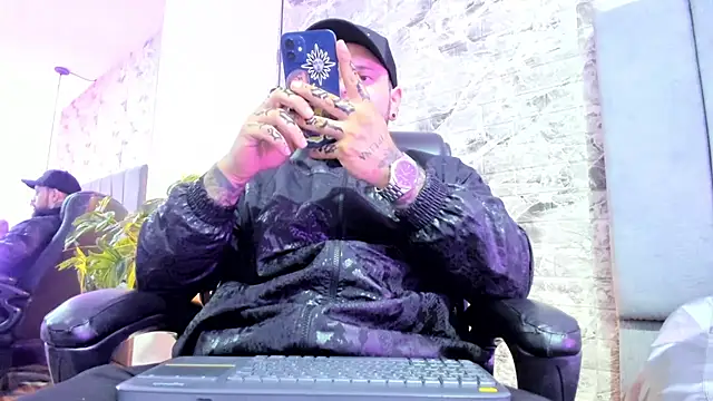 natevillage online show from 10-08-25, 12:19