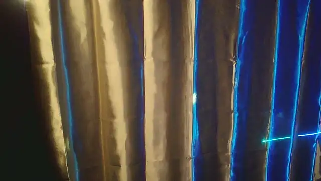 wank-over-ur-photo online show from 02-13-26, 12:39