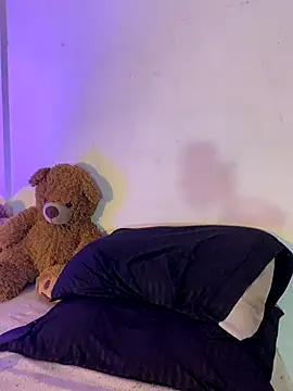 cam11 07 online show from 10-21-25, 09:26