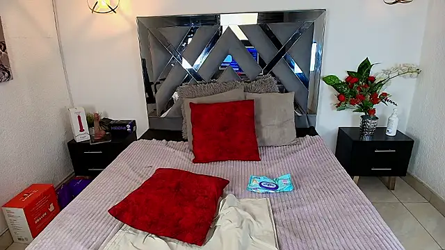 Rossi ss1 online show from 03-24-26, 03:22