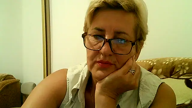 Dana4921 online show from 09-19-25, 05:02