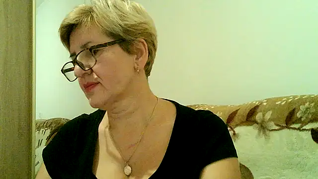 Dana4921 online show from 11-16-25, 05:07