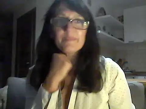 Elena48324 online show from 10-06-25, 05:43