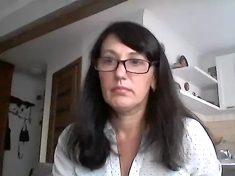 Elena48324 online show from 11-04-25, 01:43