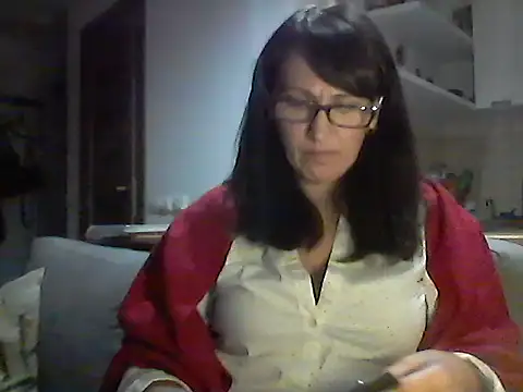 Elena48324 online show from 11-06-25, 06:53