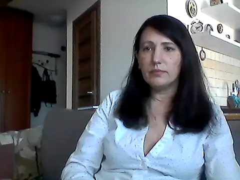 Elena48324 online show from 04-04-26, 11:08