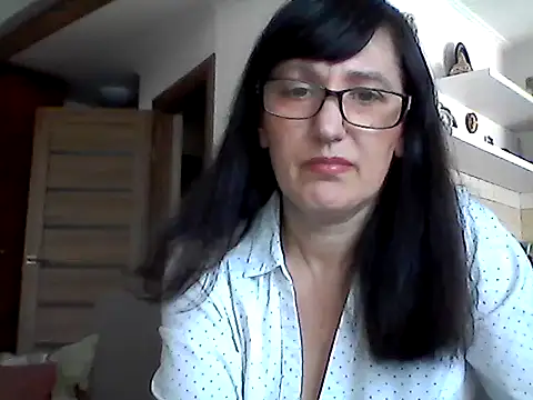 Elena48324 online show from 04-17-26, 10:18