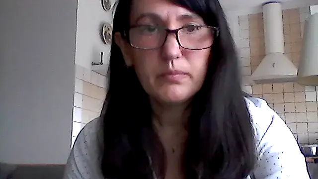 Elena48324 online show from 04-26-26, 12:03