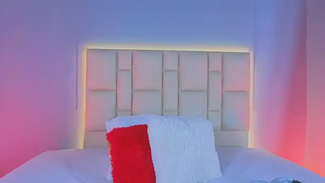 Zafiro  Brown online show from 12-01-25, 12:21