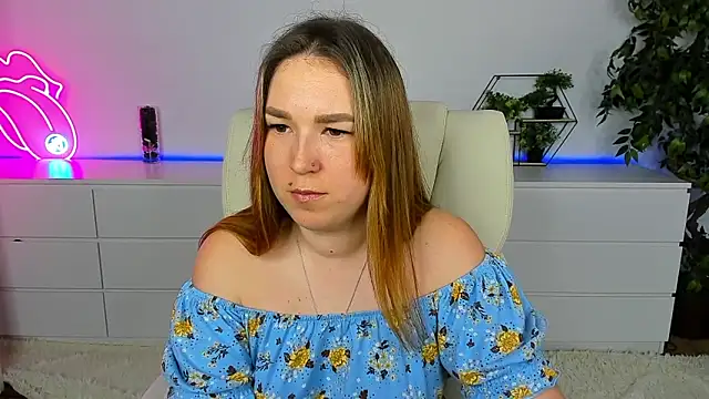 Sofii darling online show from 02-06-26, 06:00