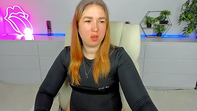 Sofii darling online show from 02-13-26, 05:42