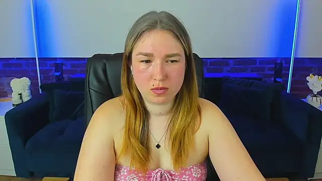 Sofii darling online show from 03-17-26, 05:38