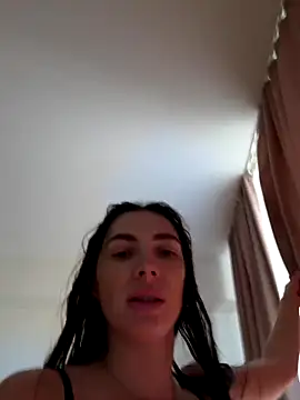 AmandaStoun online show from 09-18-25, 08:38