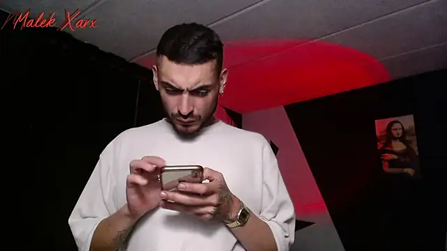 malek xarx  online show from 10-28-25, 02:04