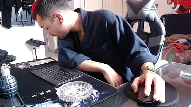 malek xarx  online show from 03-09-26, 02:10