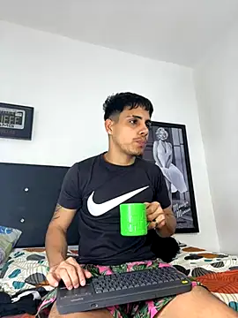 Luke Stone online show from 11-26-25, 09:16