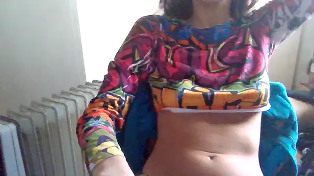 agusttt2667 online show from 06-19-26, 04:11
