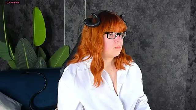 Michelle Wilsson online show from 10-16-25, 07:09