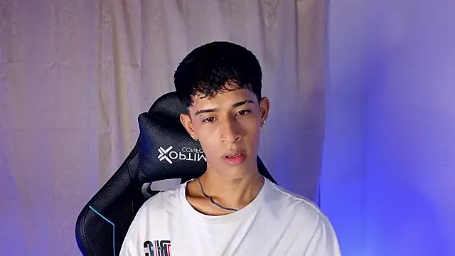 Danny cute 05 online show from 02-14-26, 07:05